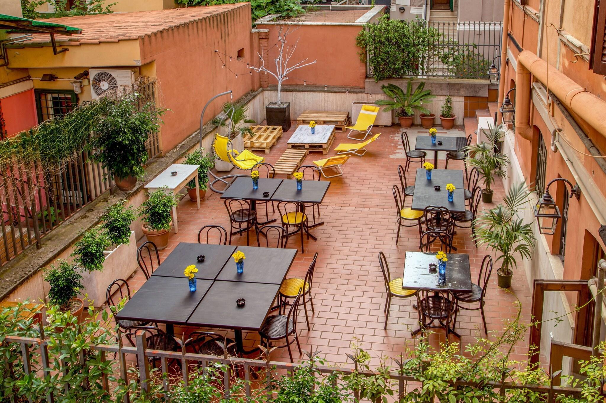 Vista Exterior Free Hostels Roma