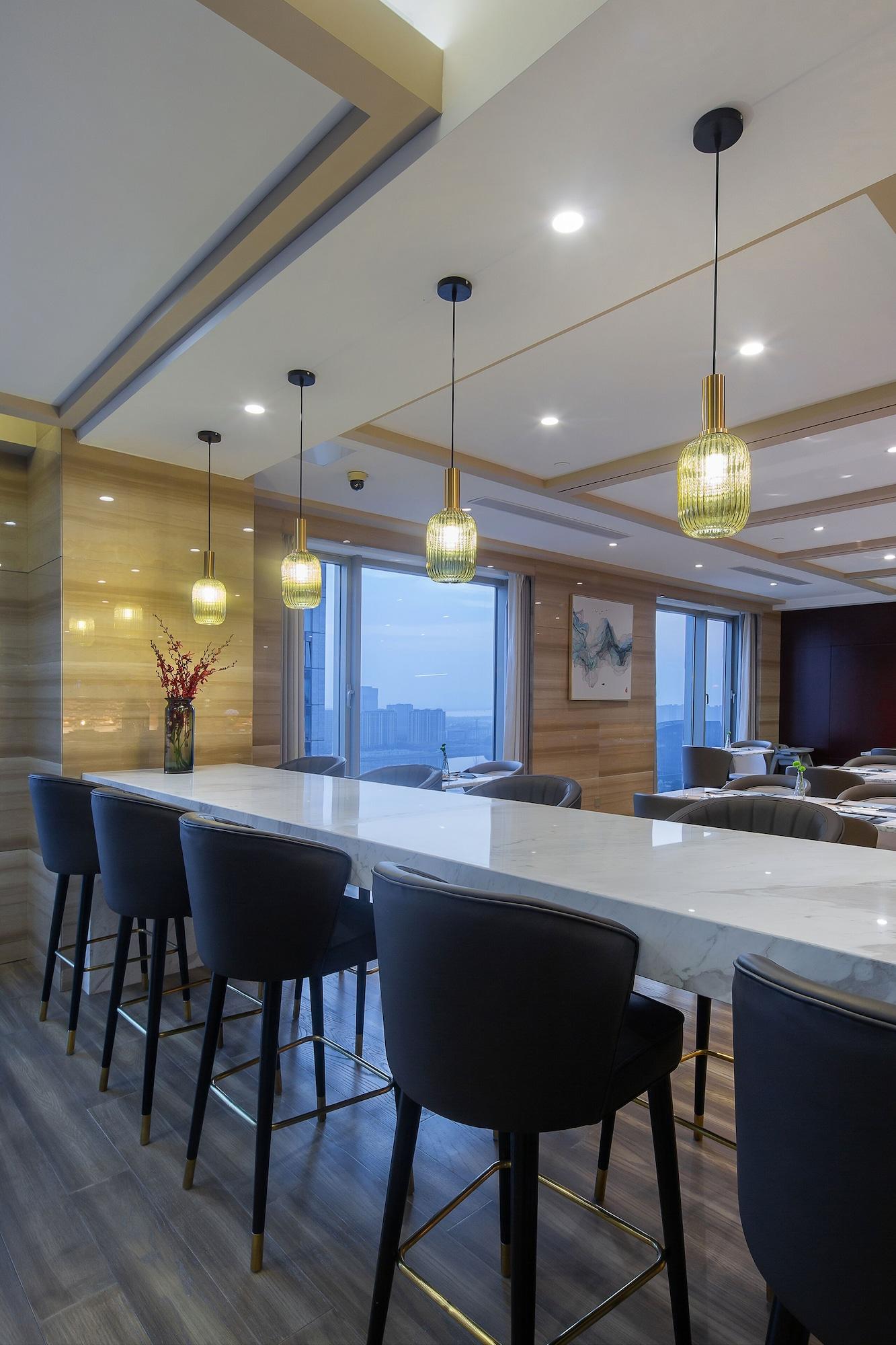 Restaurant Shama Heda Serviced Apartments