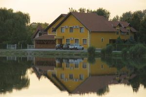 Alojamiento - Guest House Vila Alexandar