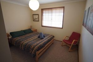 Alquiler Vacacional - Awesome views of Lake & Mountains, Cosy Cottage with Slow combustion wood heater