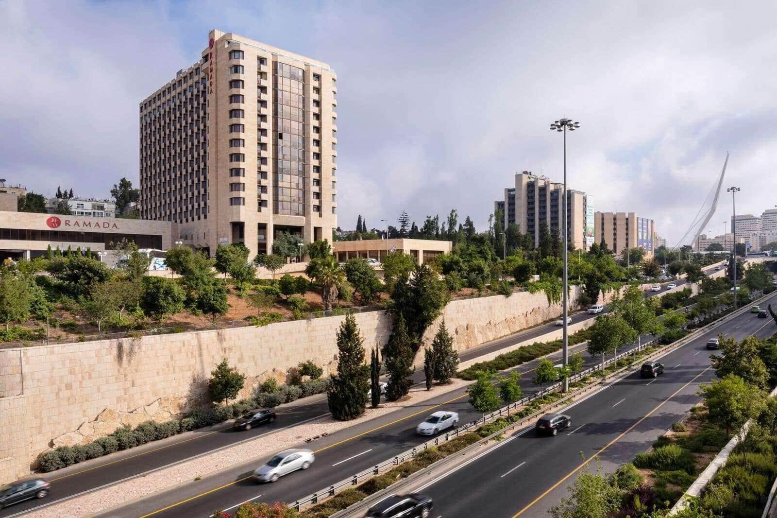 Vista Exterior Ramada by Wyndham Jerusalem
