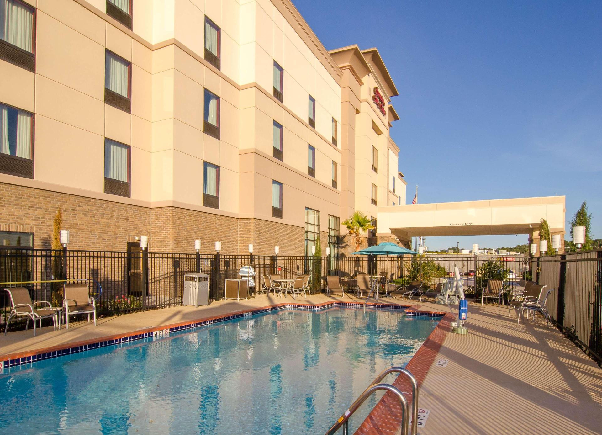 Vista Piscina Hampton Inn & Suites Huntsville