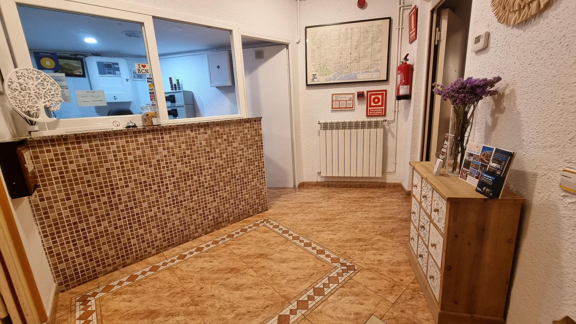 Vista Lobby Hostal Río de Castro Barcelona
