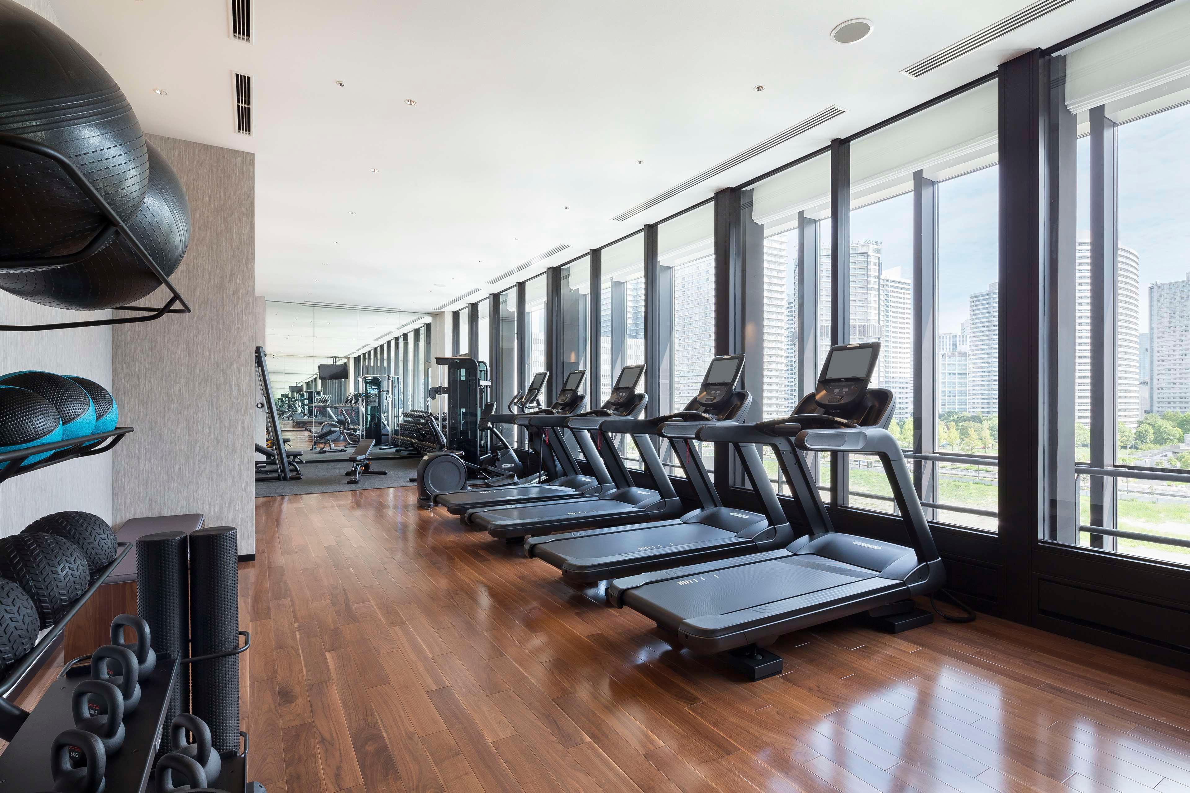 Instalaciones Recreativas Hilton Yokohama