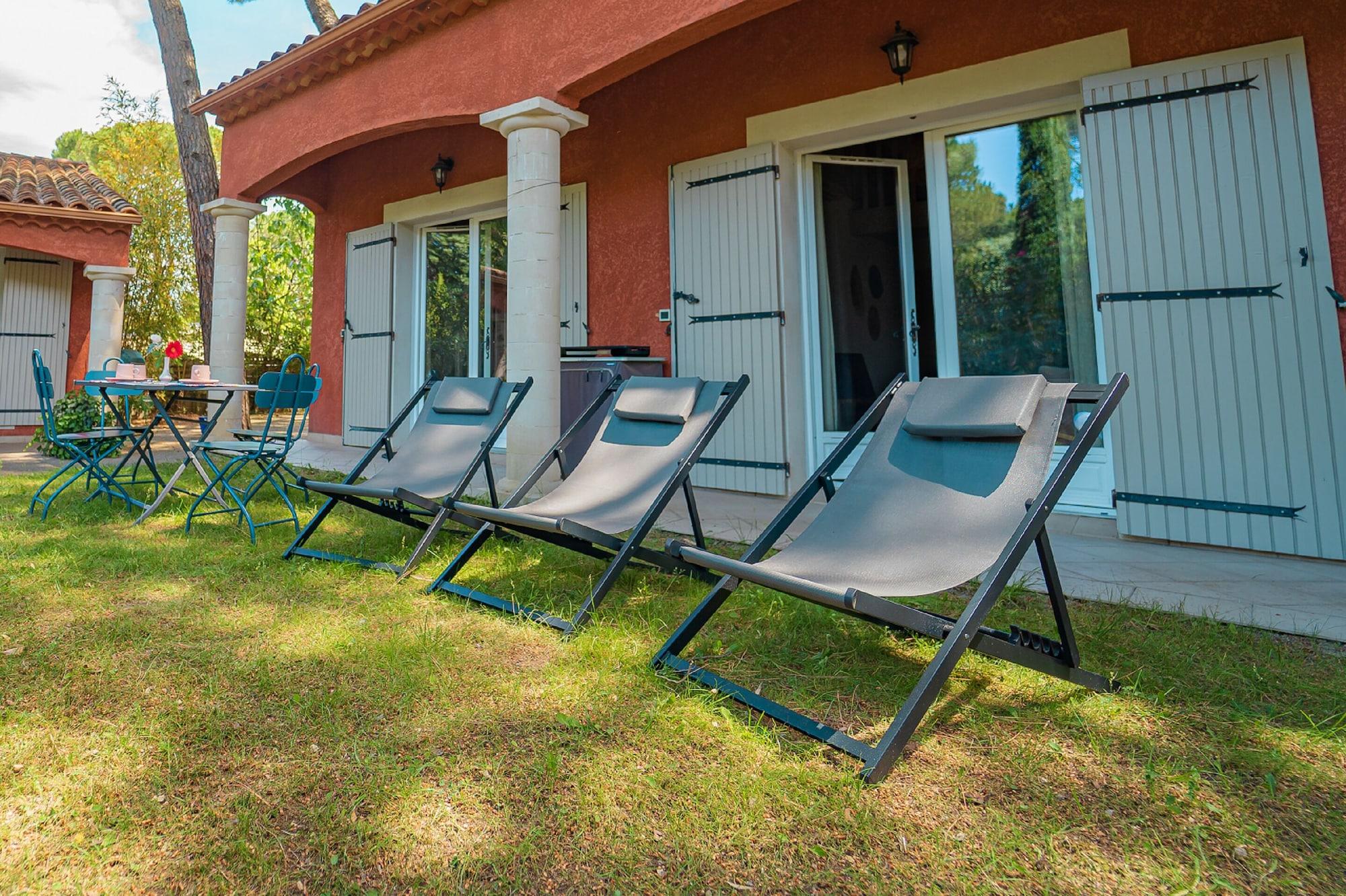 Vista Exterior La Bastide Des Pins