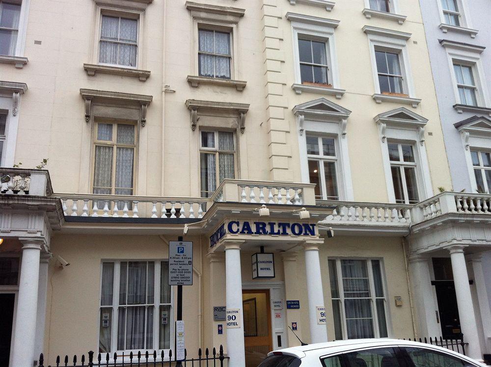 Varios Carlton Hotel