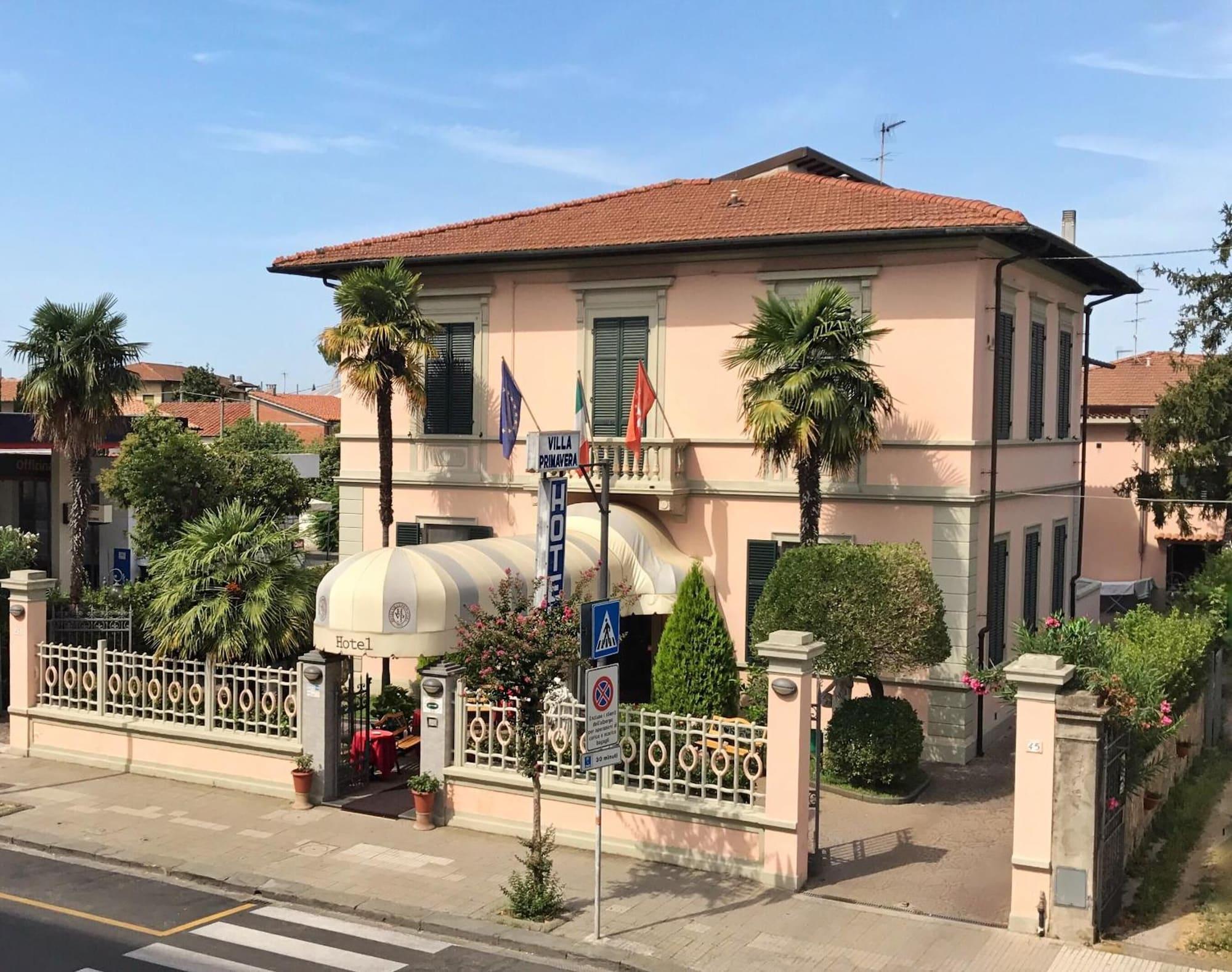 Vista Exterior Hotel Villa Primavera