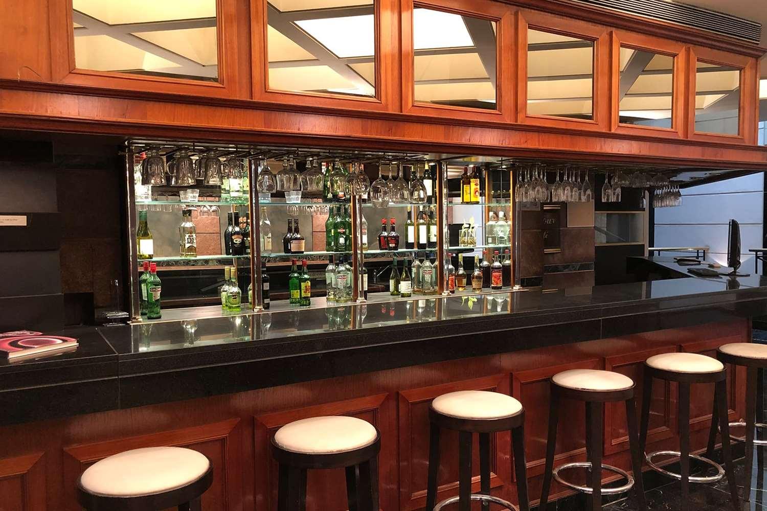 Bar/Salón Ramada by Wyndham Buenos Aires Centro