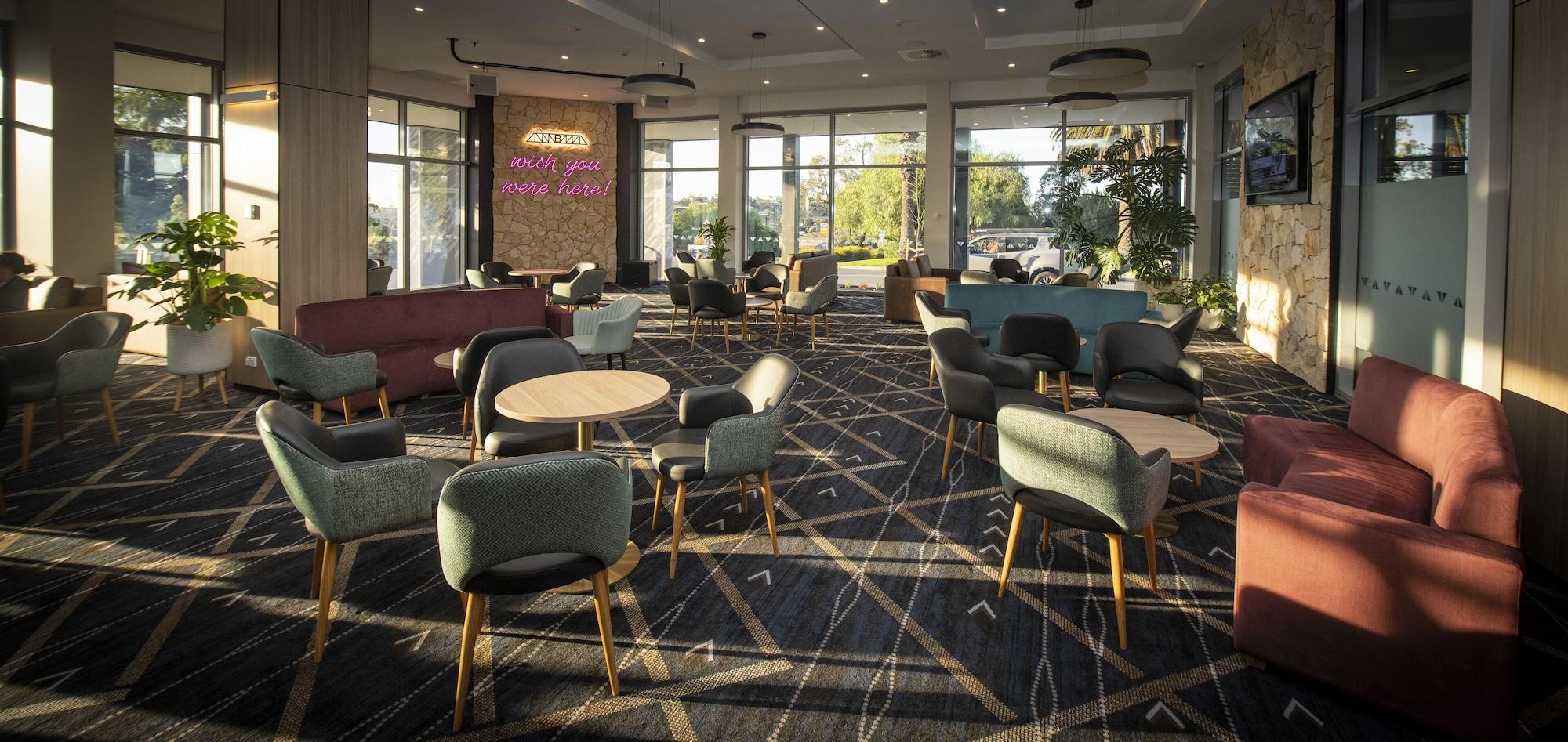 Bar/Salón Bridgeport Hotel