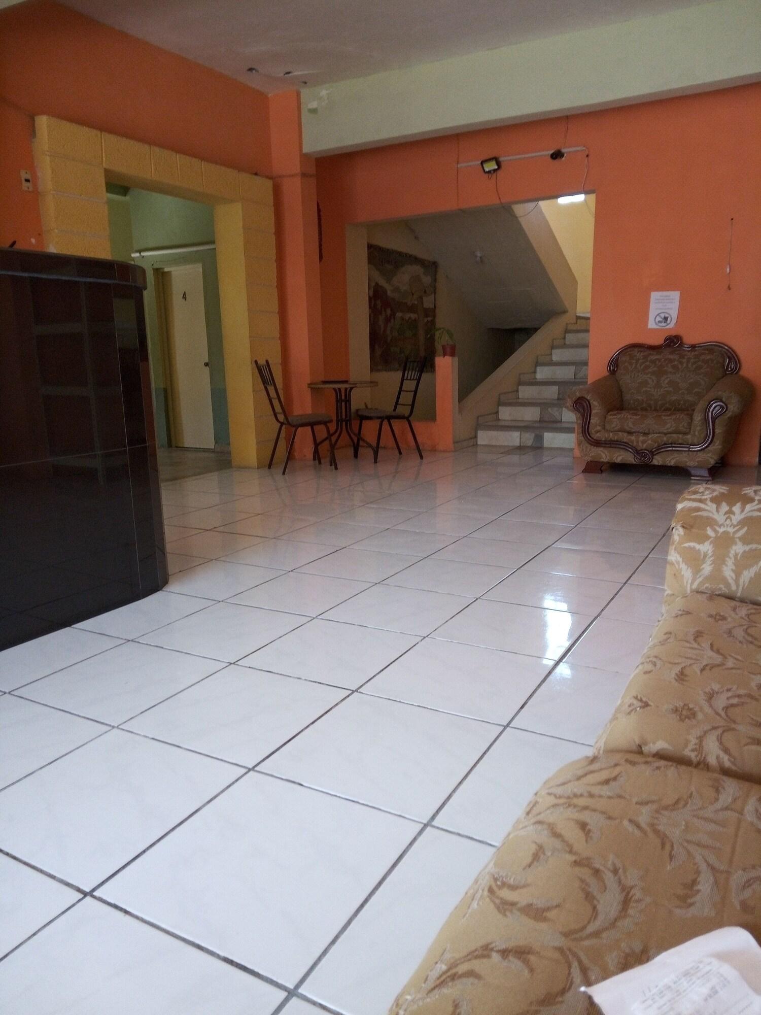 Vista Lobby Hotel Avenida D Martin