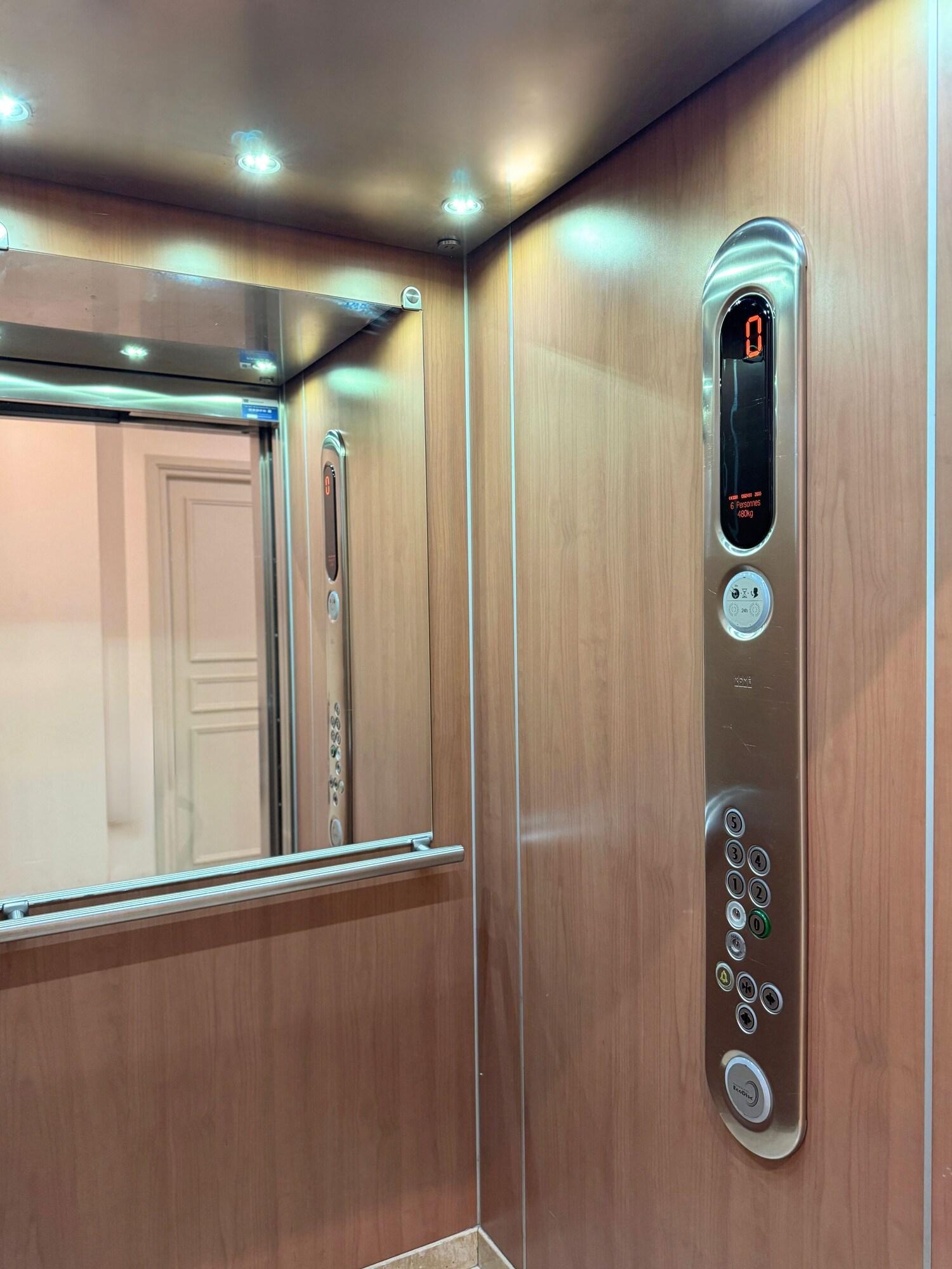 Vista Lobby Trocadéro