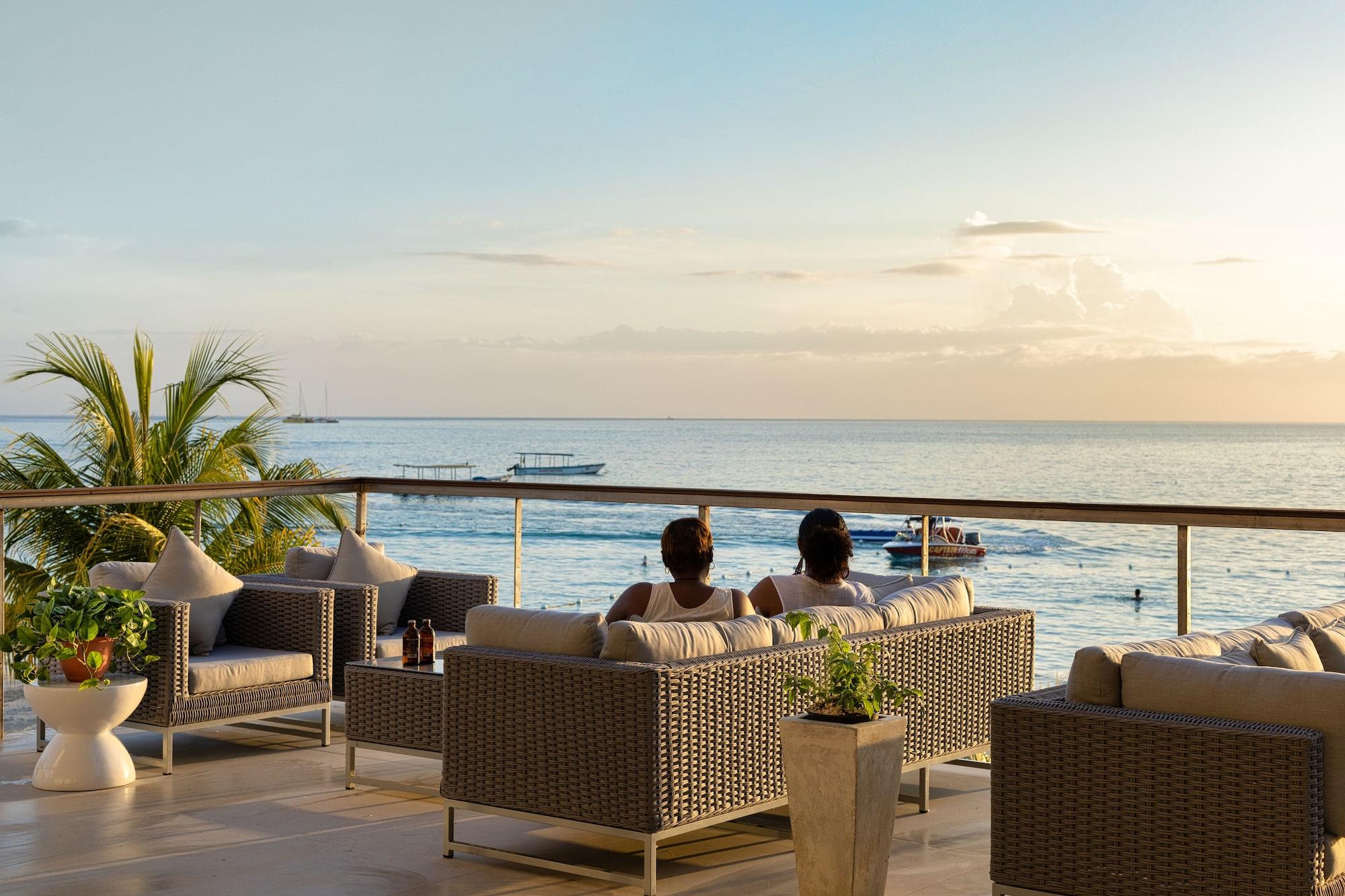 Vista Exterior Negril Footeprints Hotel