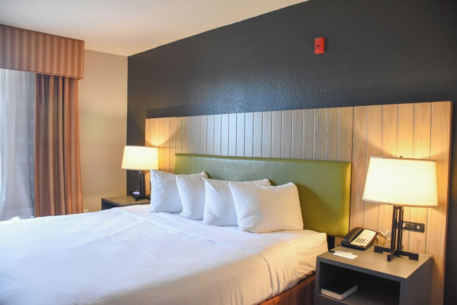 Habitación Country Inn & Suites by Radisson, Bloomington-Normal West, IL