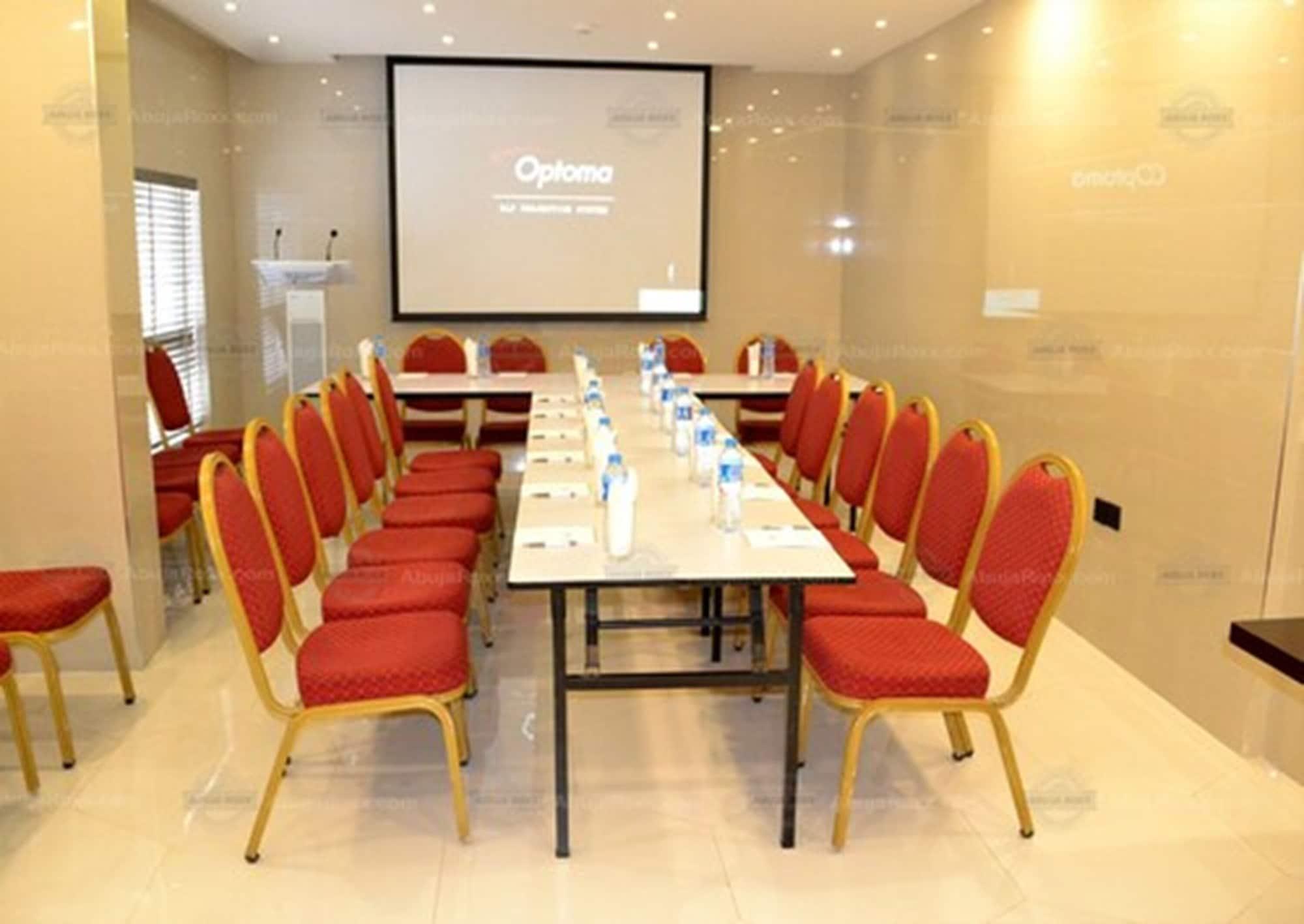 Sala de Reuniones Statement Hotel