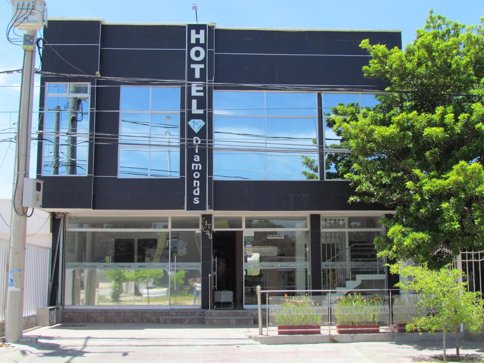 Vista Exterior Hotel Diamonds