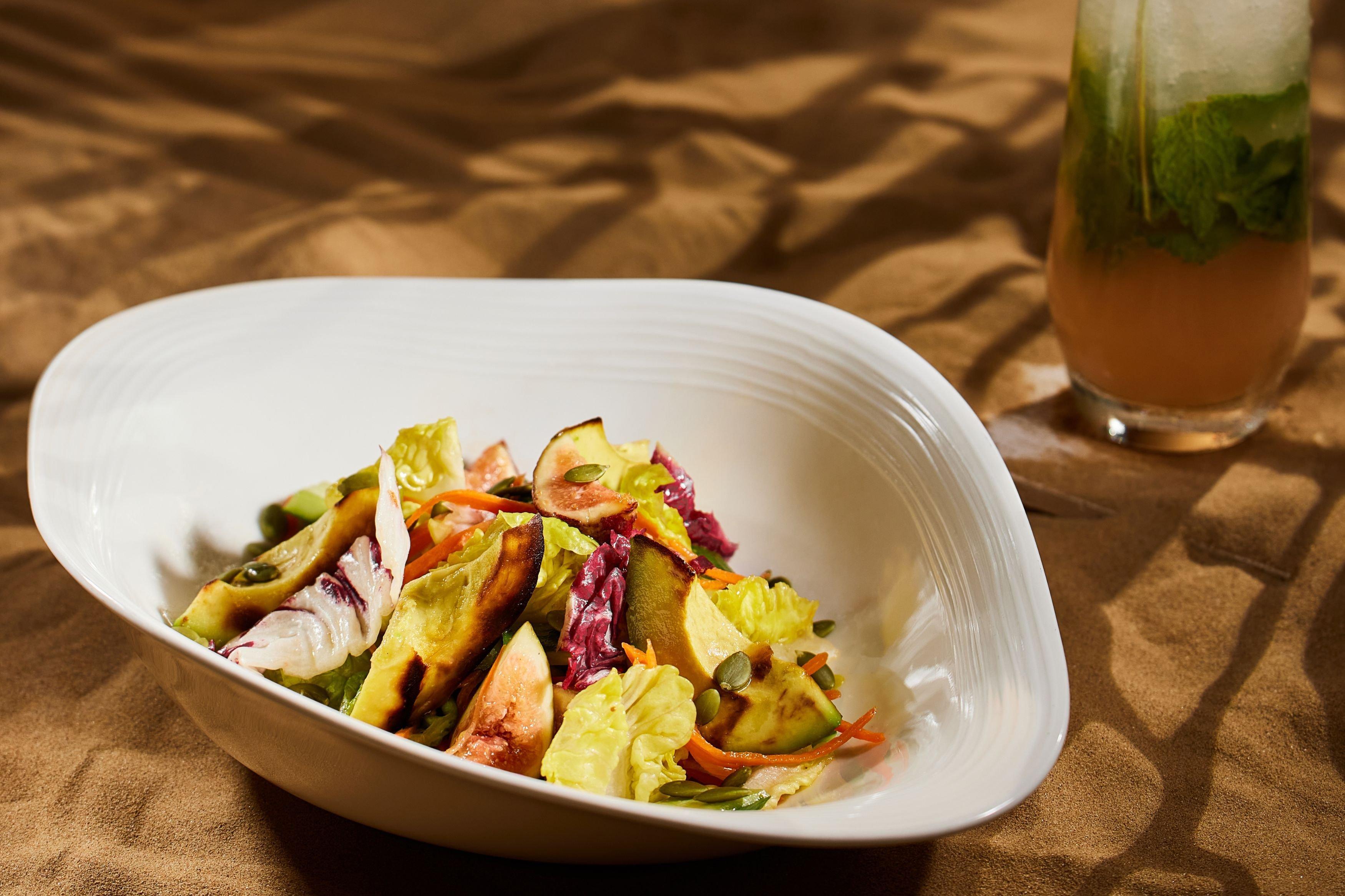 Restaurant Crowne Plaza Dubai Marina by IHG