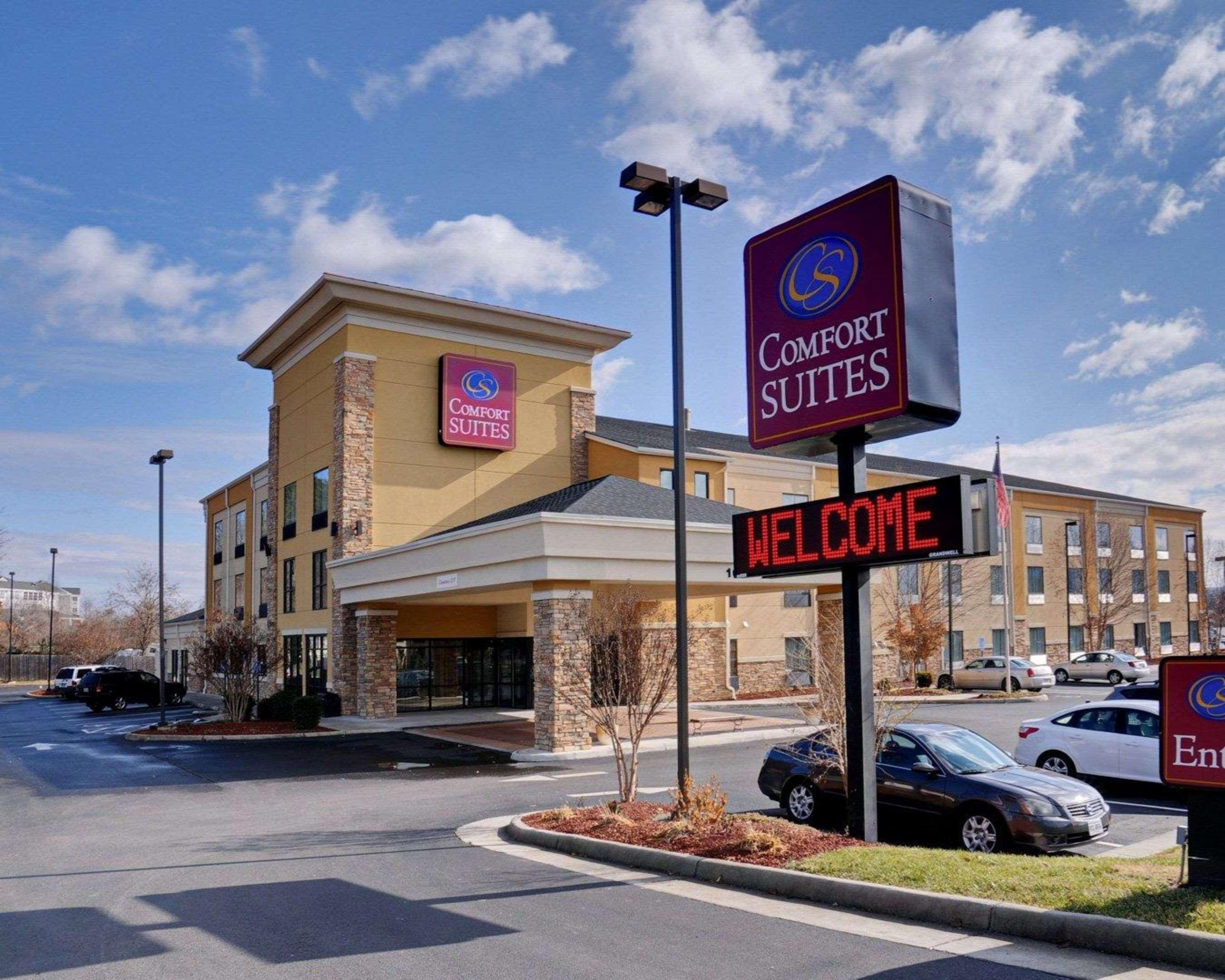 Vista Exterior Comfort Suites Salem-Roanoke I-81