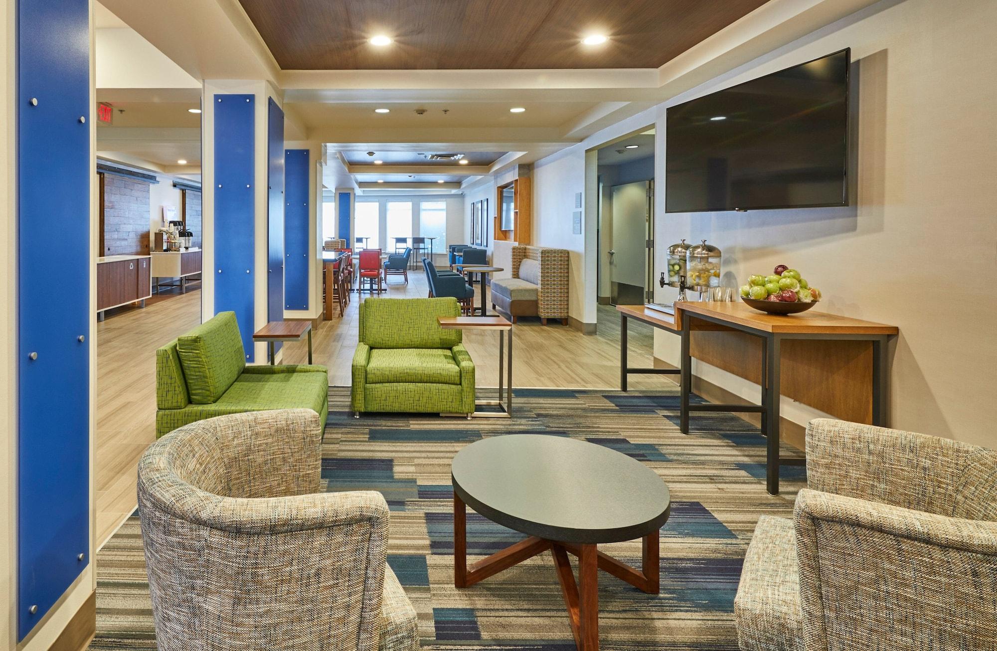 Vista Exterior Holiday Inn Express Hotel & Suites Medford-Central Point by IHG
