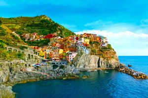 Actividad - Cinque Terre: las Joyas de la Riviera Italiana con Degustación de Limoncino – Tour en Grupo Pequeño