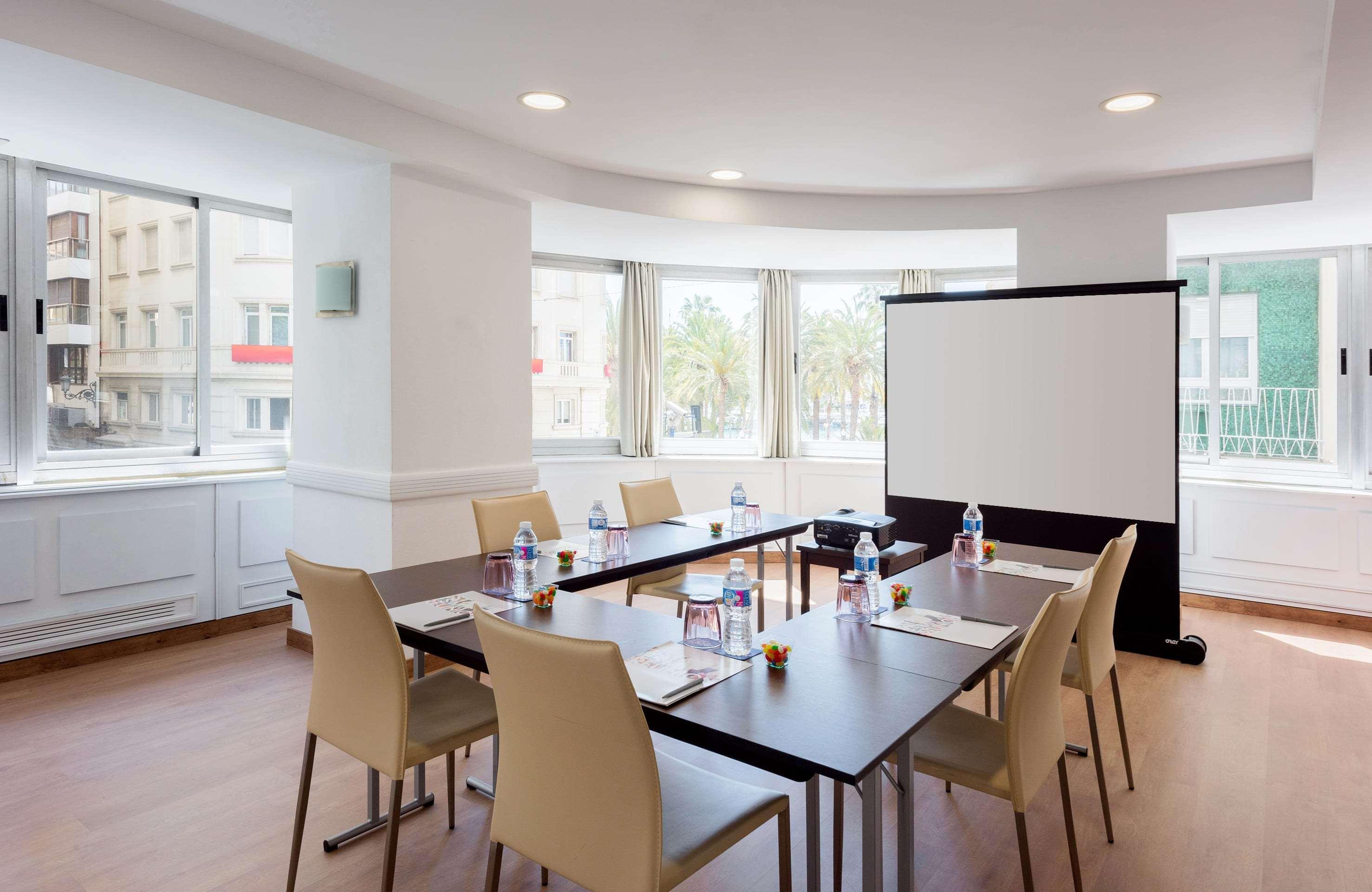 Centro de Negocios Hotel Alicante Gran Sol, Affiliated by Meliá