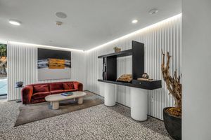 Alquiler Vacacional - Modern Stylish Gillis House with Pool