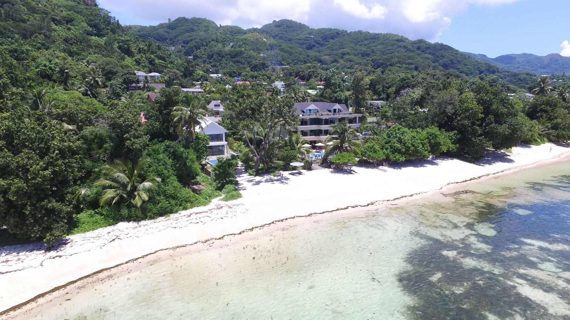 Playa Crown Beach Hotel