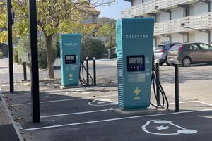 Alojamiento - Kyriad Direct Montpellier St Jean de Vedas – La Peyrière