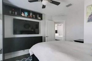 Alquiler Vacacional - ️Luxury Home-pool, hot tub and outdoor kitchen, middle of Ft Lauderdale