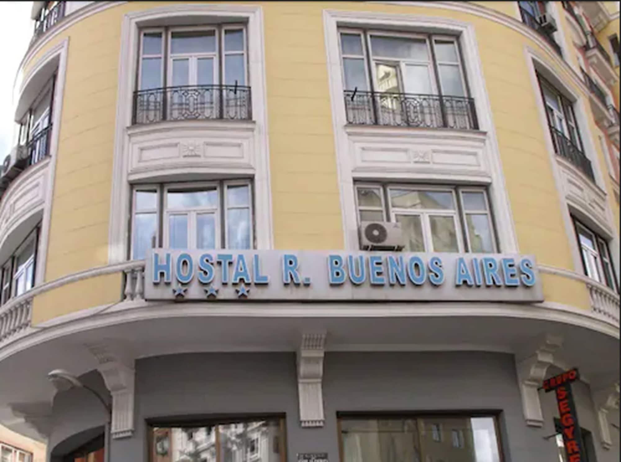 Vista Exterior Hostal Buenos Aires