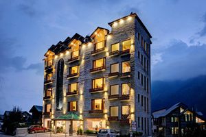 Alojamiento - Chandertal Regency Hotel & Spa, Manali