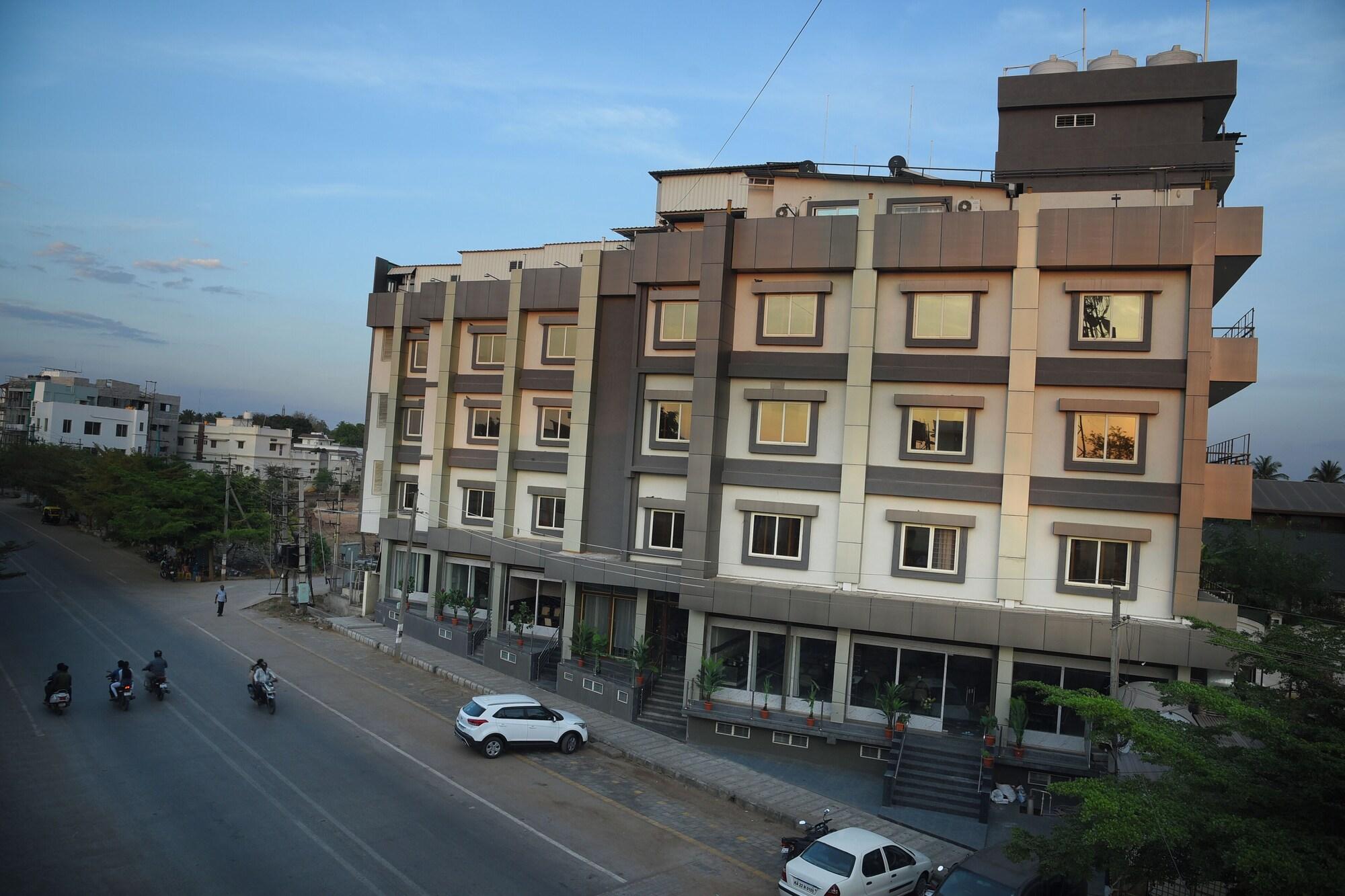 Vista Exterior R Empire Revtree