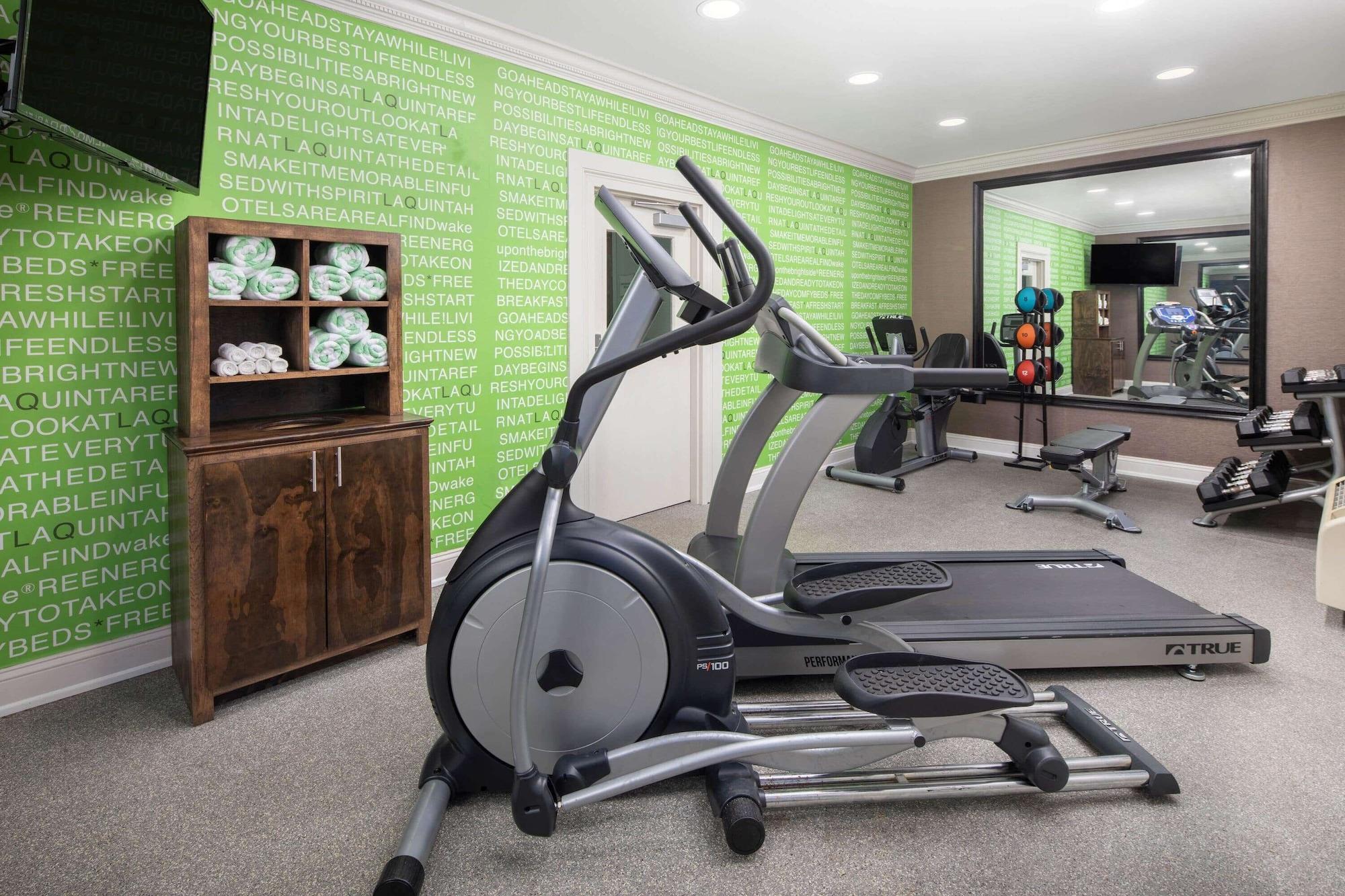 Gimnasio La Quinta Inn by Wyndham Calhoun South I-75