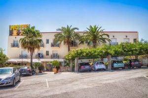 Alojamiento - Hotel Al Andalus