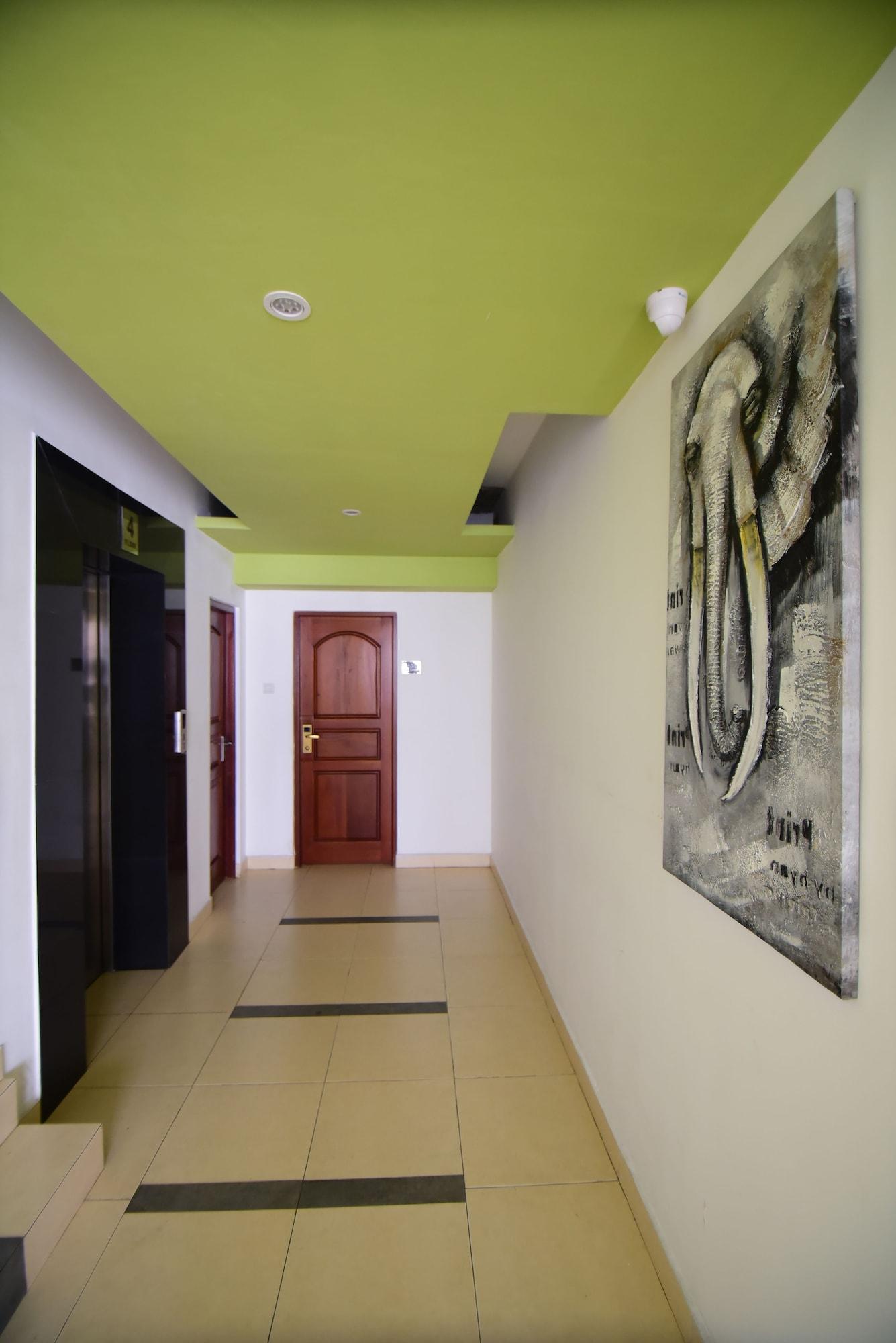 Varios Thilhara Colombo