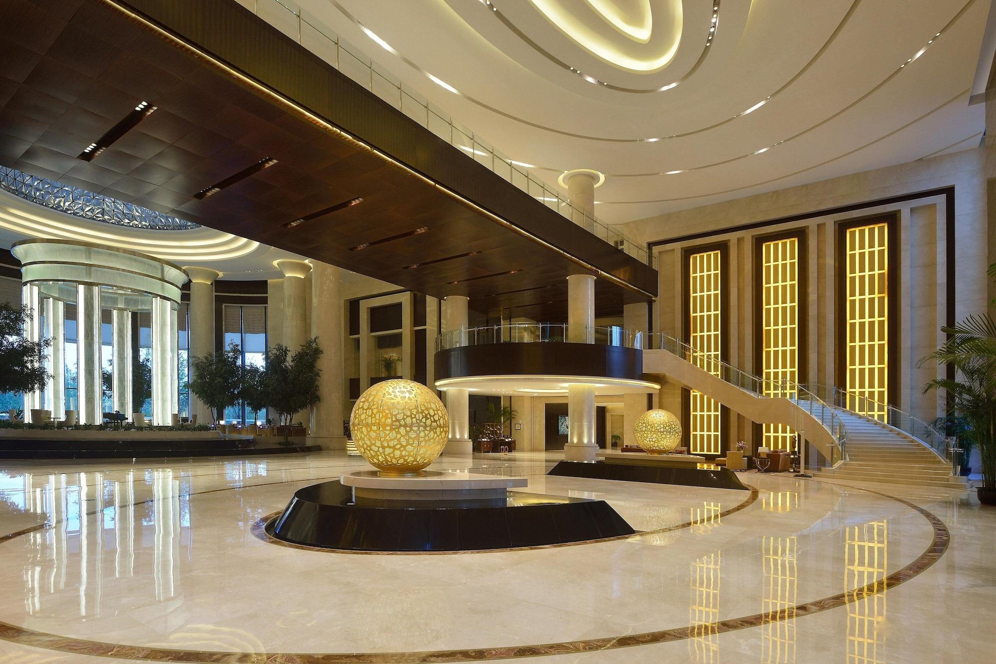 Vista Lobby Sheraton Shenyang South City Hotel