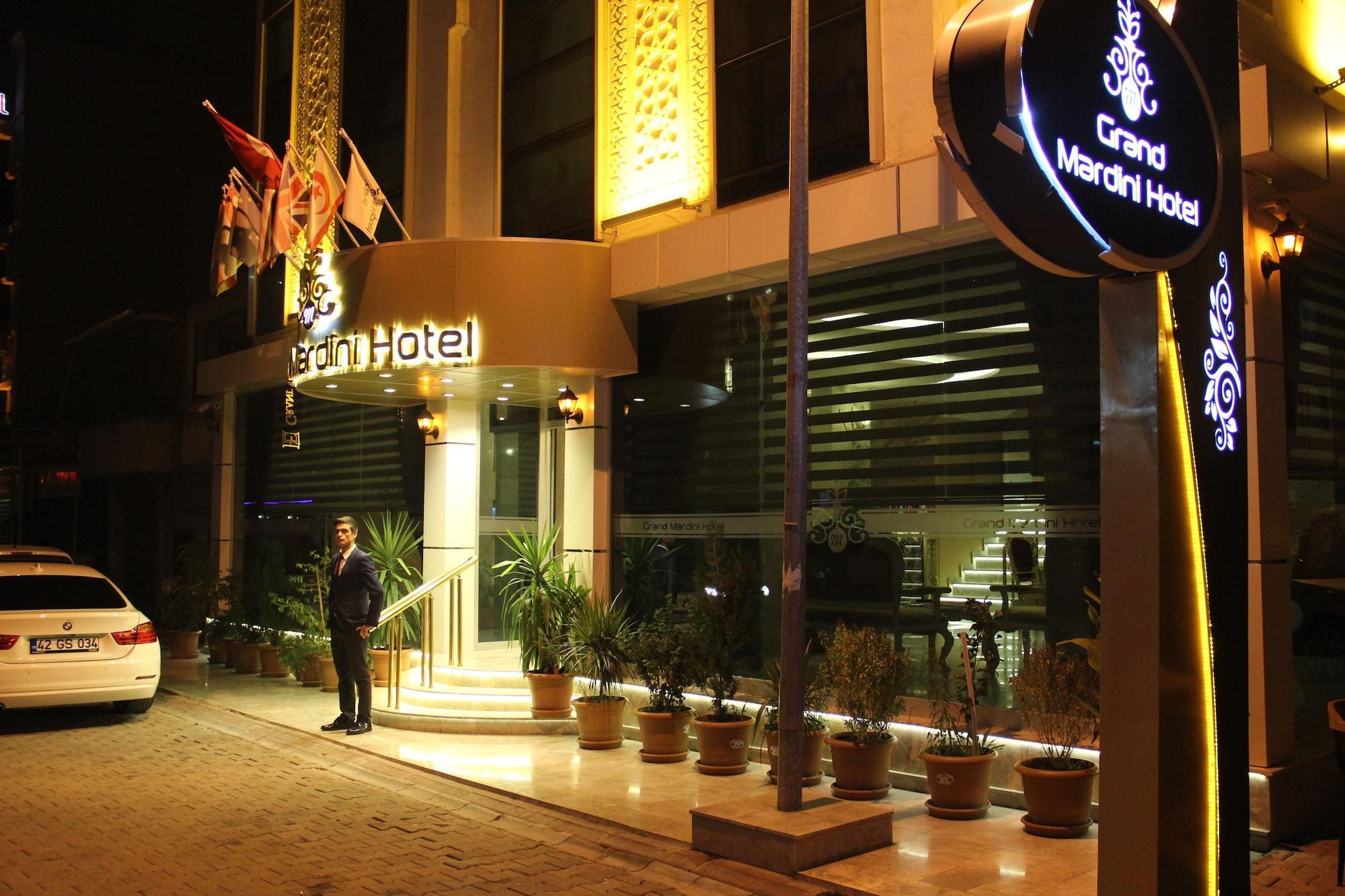 Varios Grand Mardini Hotel