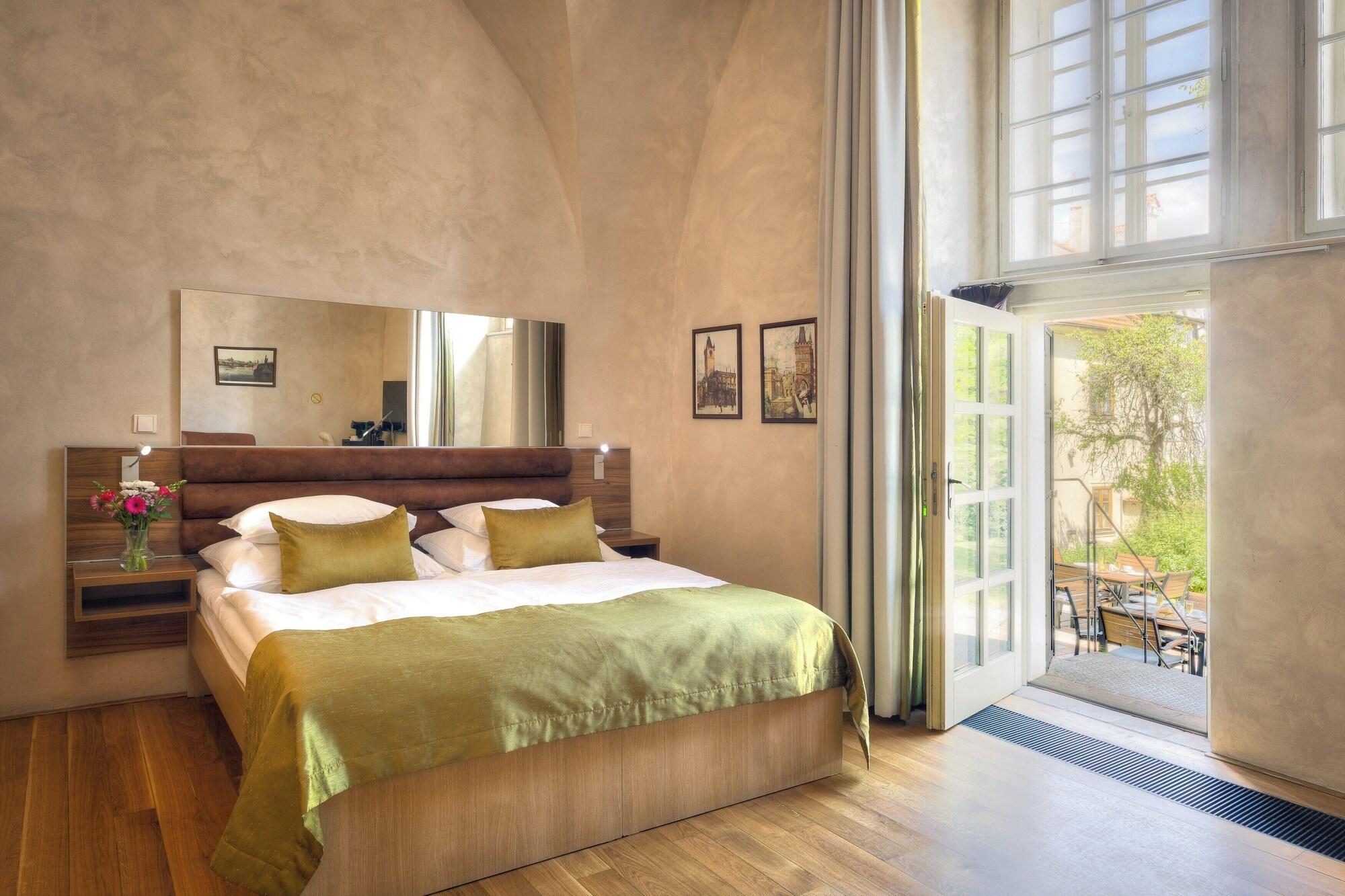 Habitación Hotel Monastery
