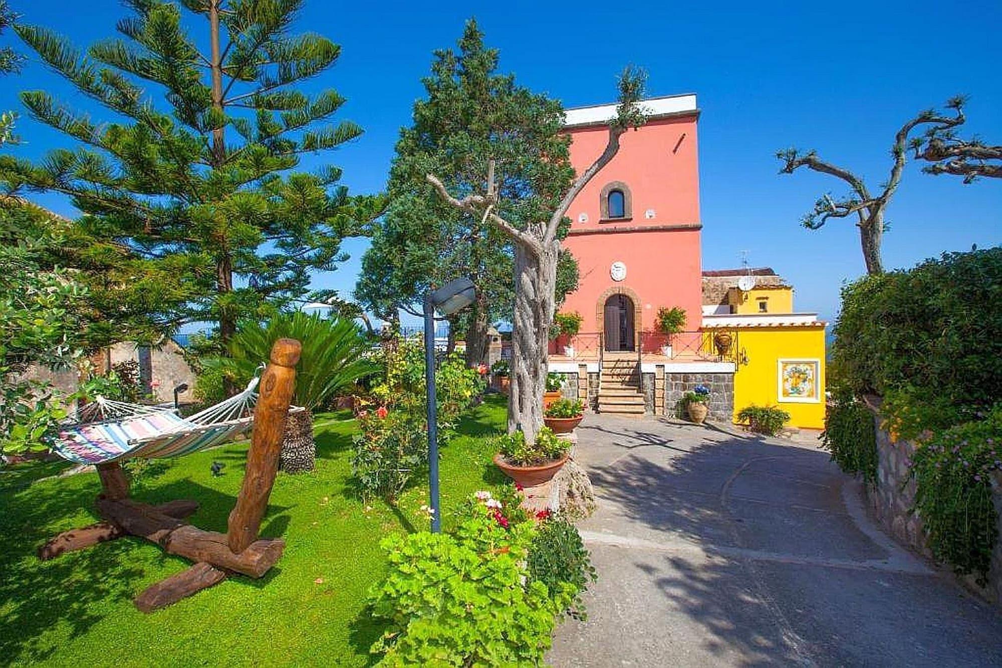 Vista Exterior Torre Elisabetta