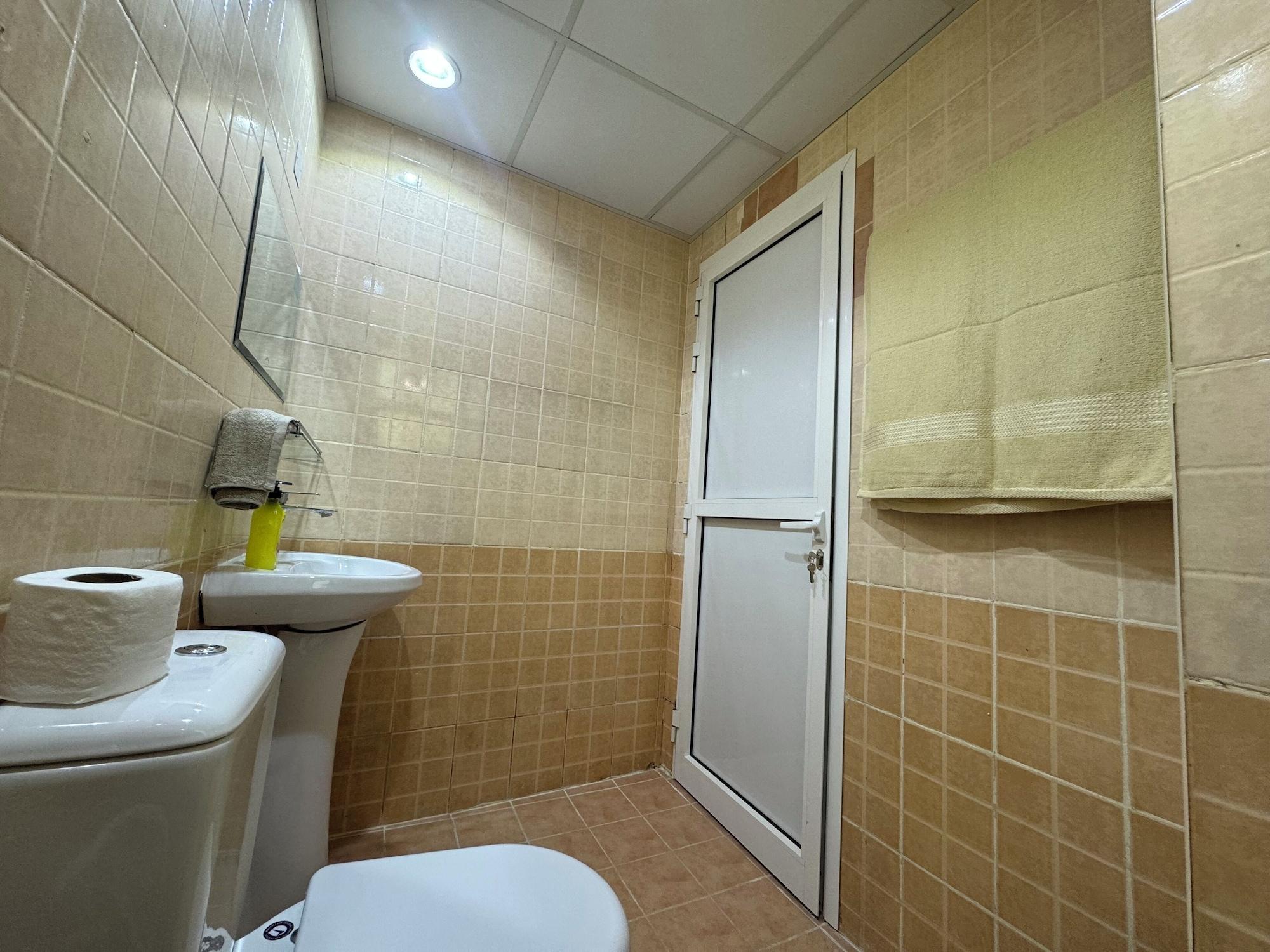 Equipamiento de Habitación Furnished Private Studio Apartments near Union Metro Station