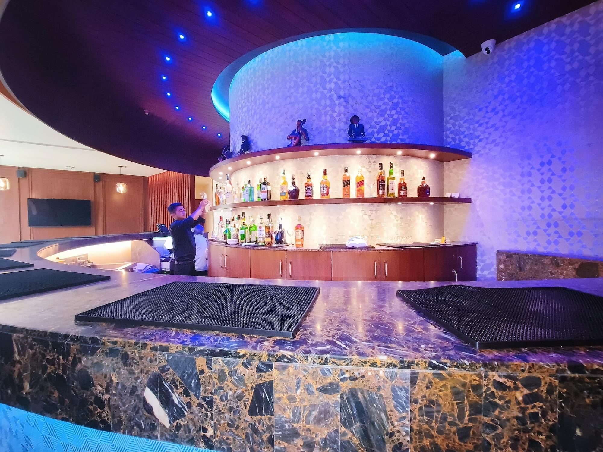 Bar/Salón Mariton Hotel