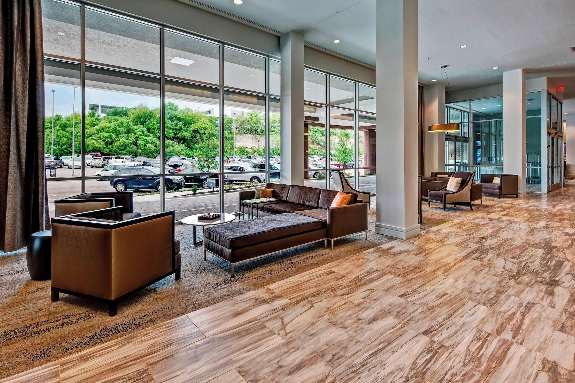 Vista Lobby Residence Inn by Marriott Kansas City Downtown/ Convention