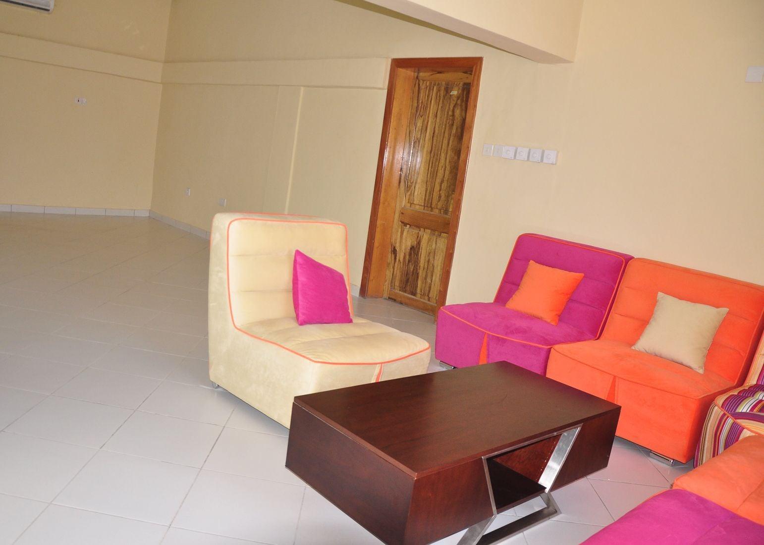 Vista Lobby Royal Atlantic Hostel