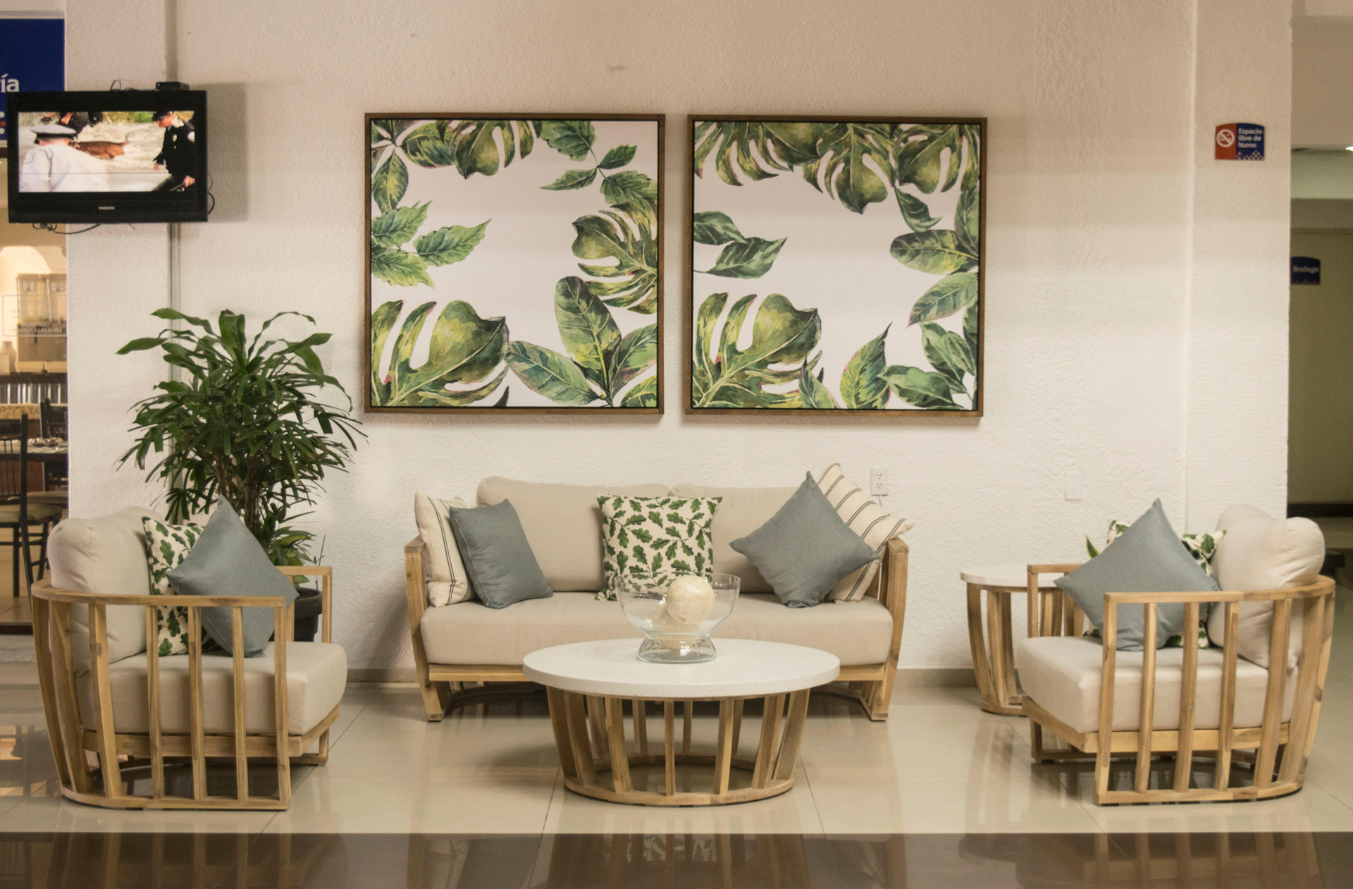 Vista Exterior Howard Johnson by Wyndham Veracruz