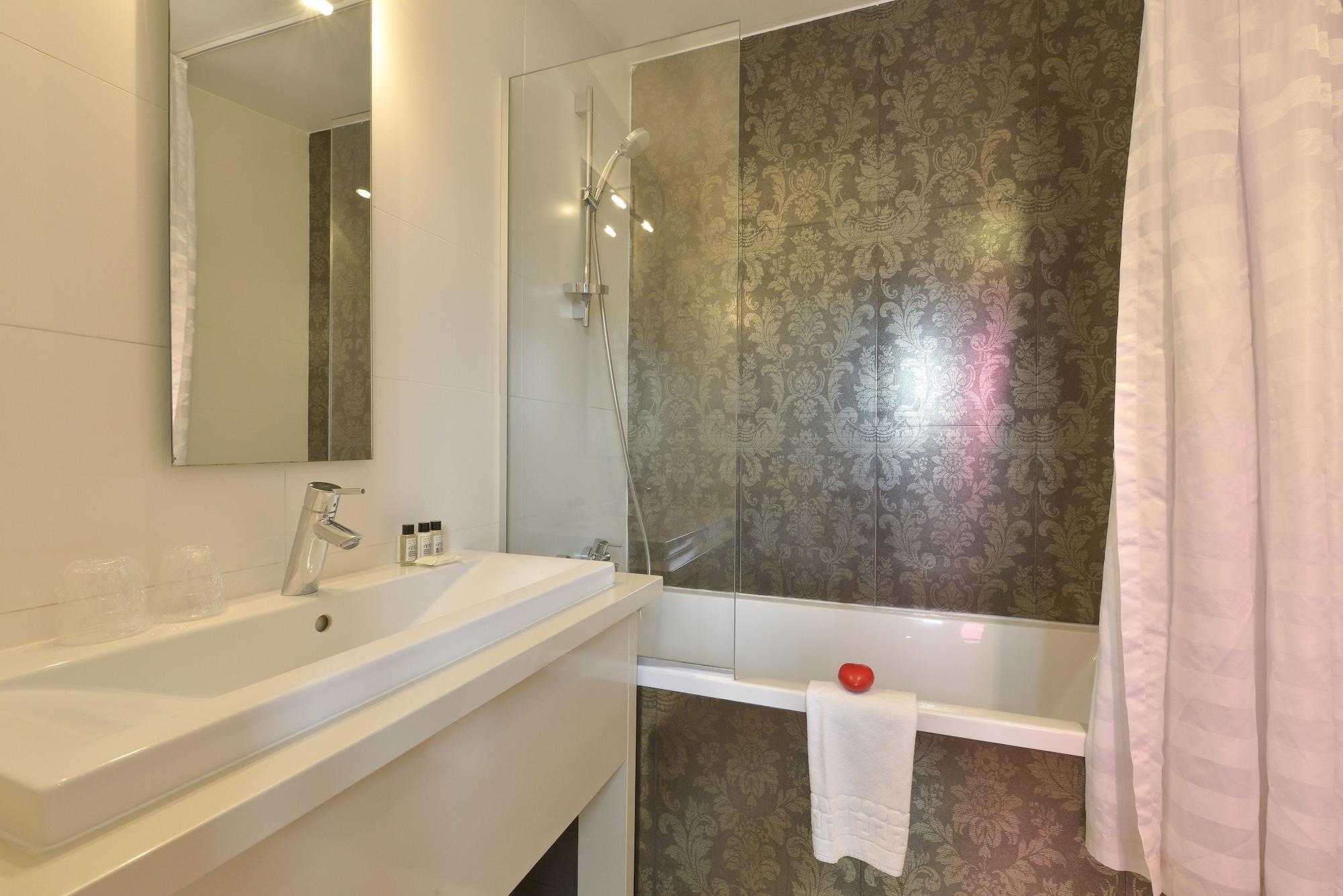 Equipamiento de Habitación Hôtel Le Quartier Bercy Square