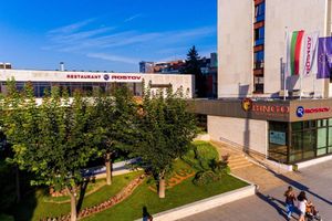 Alojamiento - Hotel Rostow