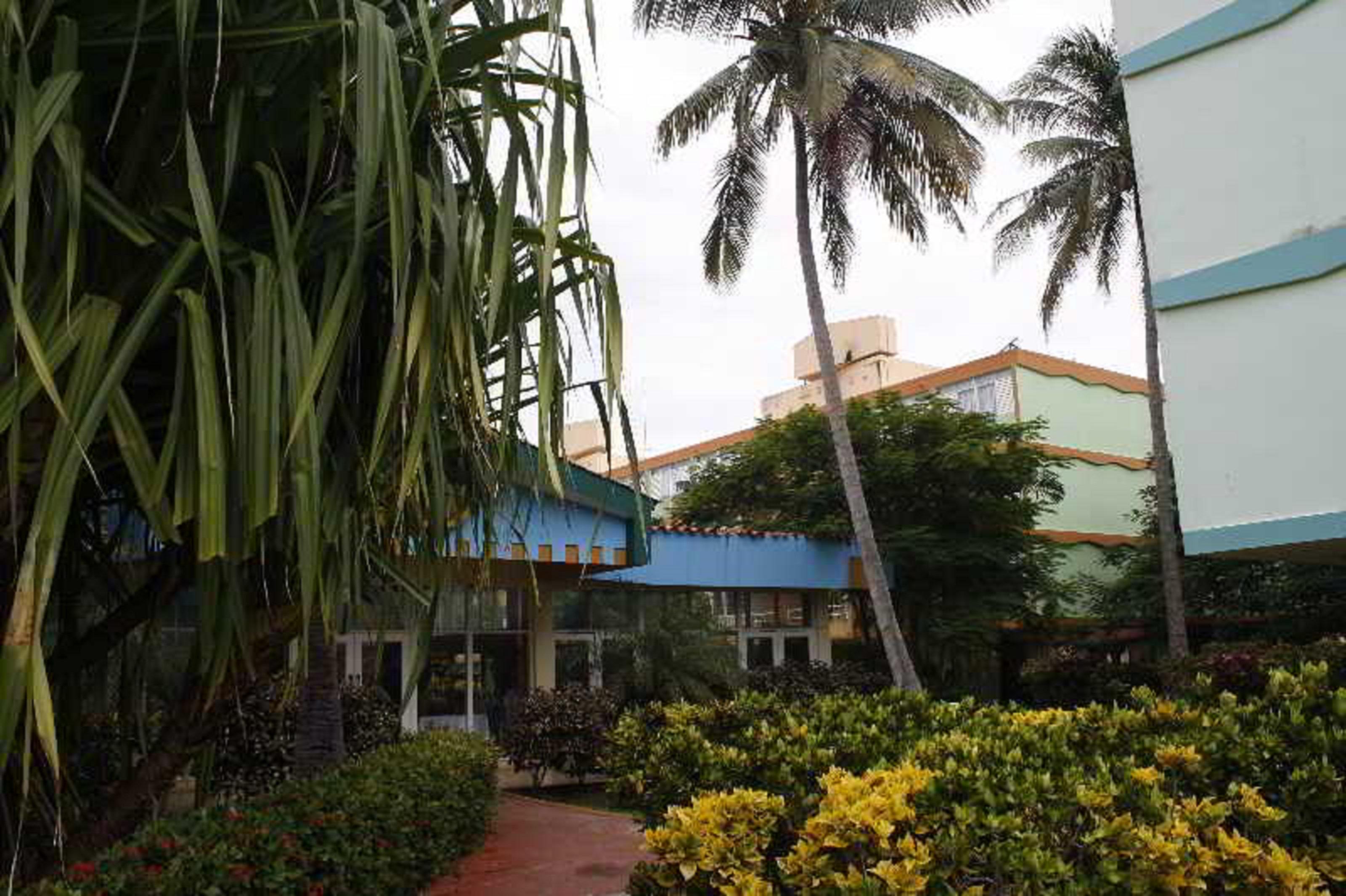 Vista da fachada Hotel Mar del Sur