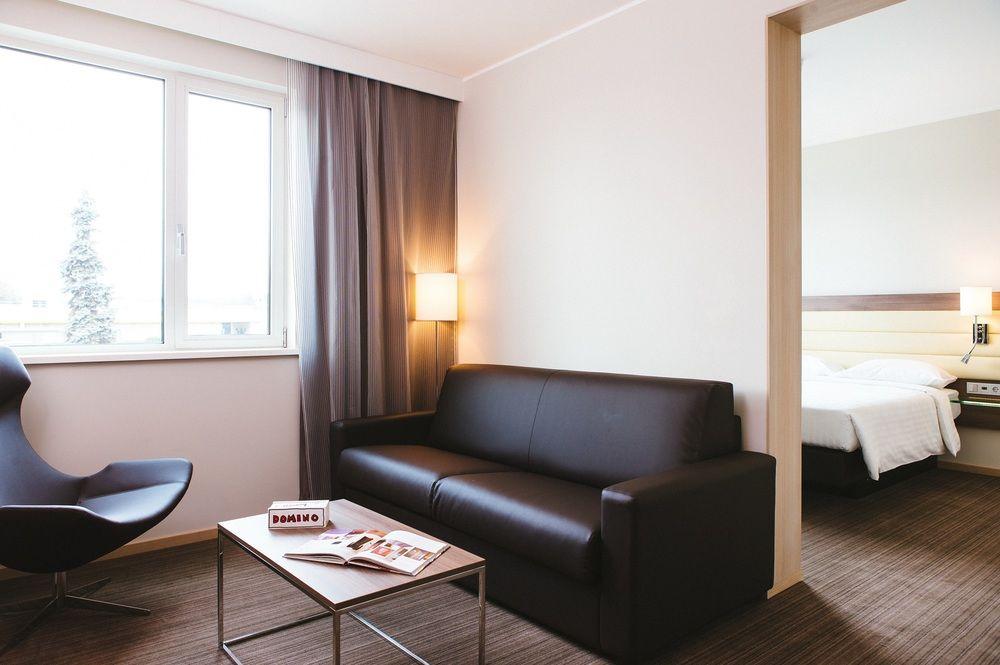Hotel Moxy Berlin Ostbahnhof