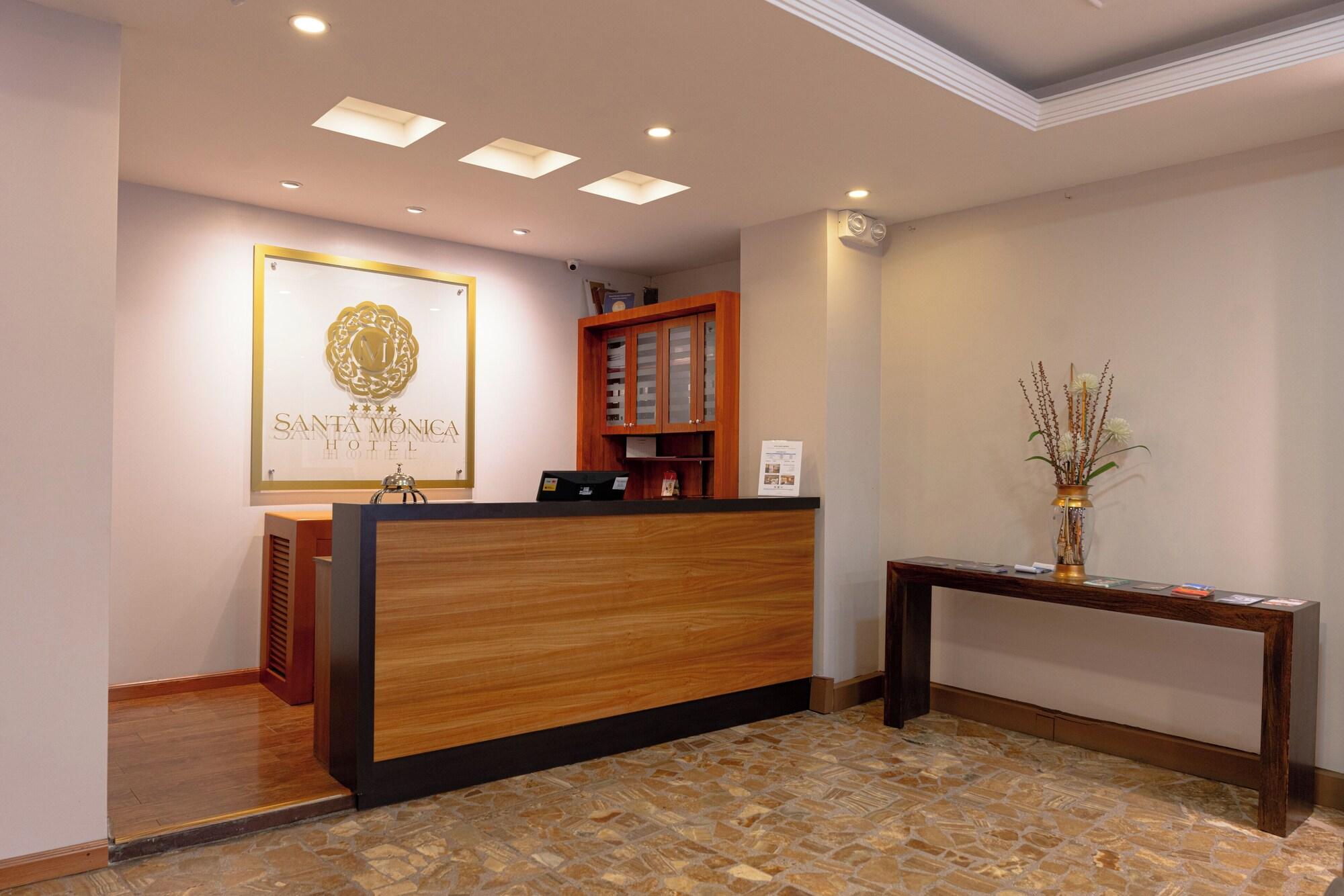 Vista Lobby Hotel Santa Monica
