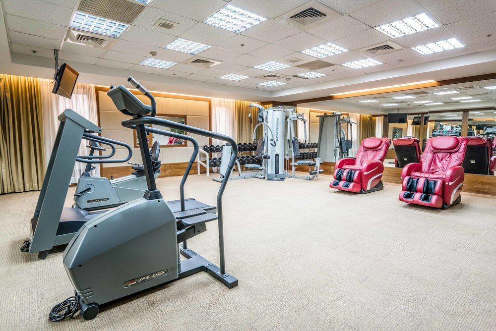 Gimnasio Fullon Poshtel Jhongli