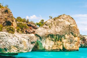 Actividad - Excursión a Bahía de las Águilas y la Laguna de Oviedo